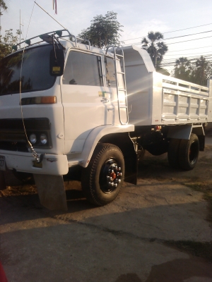 อีซูซุ หกล้อใหญ่