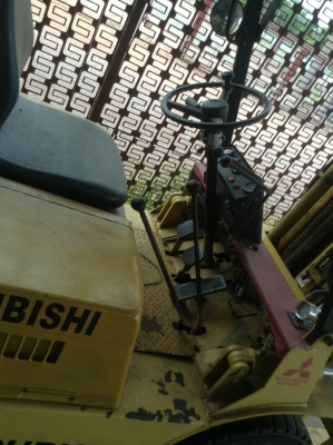โฟร์คลิฟต์ Mitsubishi. ยกสูง5เมตร เครื่องเบนซิน สภาพสวย 120,000