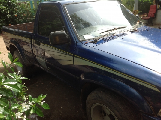 TOYOTA HILUX MIGHTY-X1.8 ชั่งสั่นของหายาก TOYOTA HILUX MIGHTY-X1.8 ชั่งสั่นของหายาก