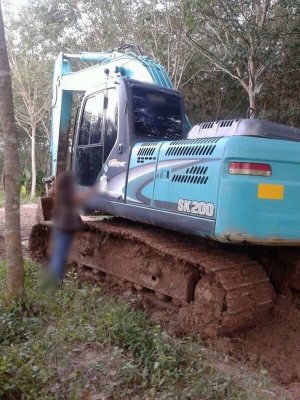 รถแบคโฮ KOBELCO YN - 11 ( รถทำงาน 8,200 ซม. ) สนใจติดต่อ 081 - 6079515 รถแบคโฮ KOBELCO YN - 11 ( รถทำงาน 8,200 ซม. ) สนใจติดต่อ 081 - 6079515