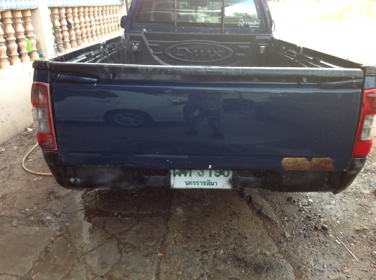 Isuzu 2.0 spark ex d-max ปี 2003 เกียร์ธรรมด เดิมๆ Isuzu 2.0 spark ex d-max ปี 2003 เกียร์ธรรมด เดิมๆ