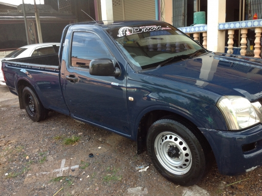 Isuzu 2.0 spark ex d-max ปี 2003 เกียร์ธรรมด เดิมๆ Isuzu 2.0 spark ex d-max ปี 2003 เกียร์ธรรมด เดิมๆ