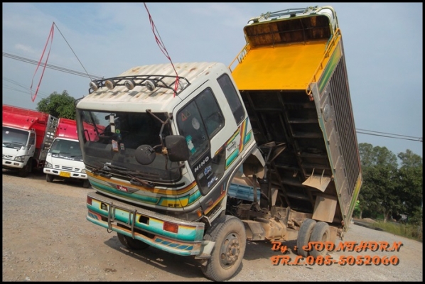 ขายด่วน รถบรรทุก 6 ล้อ HINO FF3H 195 แรง (รถห้างแท้)  ดั้มเกษตร สภาพเดิมๆสวย พร้อมใช้งาน ราคาสุดคุ้ม