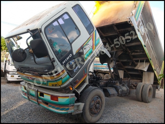 ขายด่วน รถบรรทุก 6 ล้อ HINO FF3H 195 แรง (รถห้างแท้)  ดั้มเกษตร สภาพเดิมๆสวย พร้อมใช้งาน ราคาสุดคุ้ม