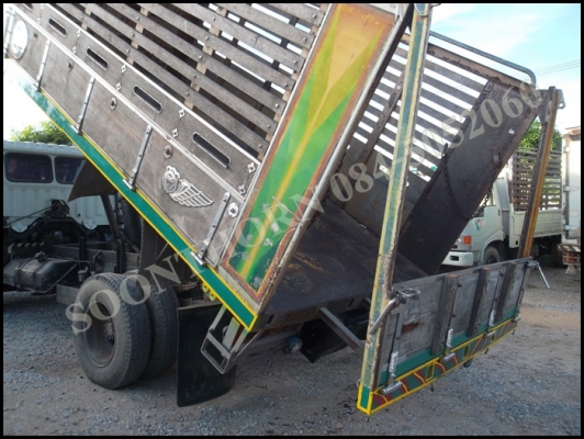 ขายด่วน รถบรรทุก 6 ล้อ HINO FF3H 195 แรง (รถห้างแท้)  ดั้มเกษตร สภาพเดิมๆสวย พร้อมใช้งาน ราคาสุดคุ้ม