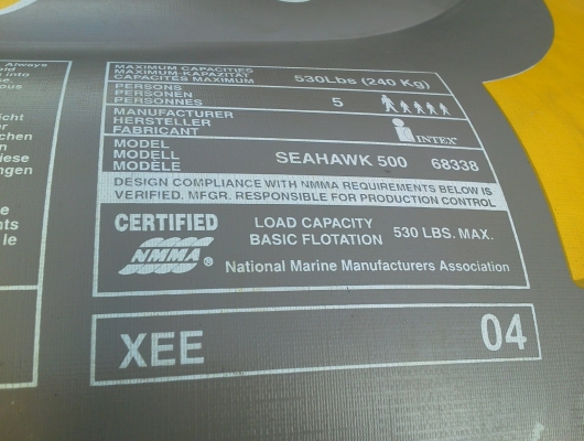 เรือยาง SEA HAWK ขนาดใหญ่่รับได้ 5 คน หรือที่ 240 Kg.พร้อมที่สูบลม