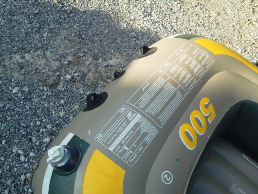 เรือยาง SEA HAWK ขนาดใหญ่่รับได้ 5 คน หรือที่ 240 Kg.พร้อมที่สูบลม