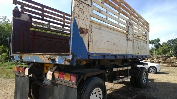 ลูกพ่วง2คานยกดั้มของRCK ปี*2546 ฝาข้างของสามมิตรSMM พร้อมใช้...