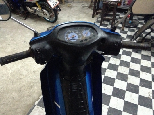 (((ขายมอไซด์มือ2 อยู่บางแสนคับ มีรถให้เลือกหลายคันคับ))) ขาย!!!สแม๊ช ปี47 รถเครื่องดีคับ มีเล่มทะเบียนครบ ภาษีไม่หมด