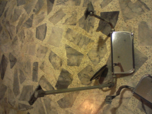 ขออนุญาติขาย กระจกมองข้างรถตู้ ครบชุด