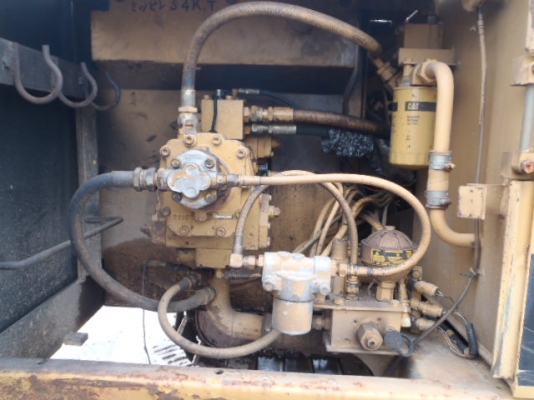 ขายด่วน CAT E120B นำเข้าจากญี่ปุ่น สภาพสวย เครื่องปั้มดี ไฟฟ้าครบ สภาพเดิมๆๆ แทรค 70 มาถึงไทยแล้วจ้า ขายด่วน CAT E120B นำเข้าจากญี่ปุ่น สภาพสวย เครื่องปั้มดี ไฟฟ้าครบ สภาพเดิมๆๆ แทรค 70 มาถึงไทยแล้วจ้า