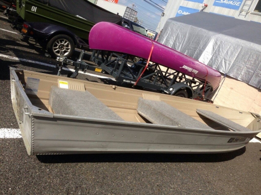 มาอีกแล้วครับ เรือ อลูมิเนียมท้อง v สภาพสวยครับ มาอีกแล้วครับ เรือ อลูมิเนียมท้อง v สภาพสวยครับ