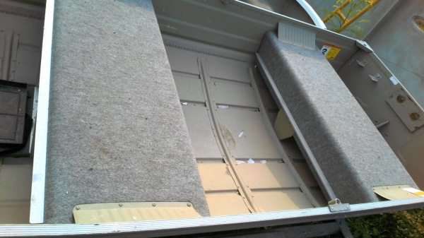 มาอีกแล้วครับ เรือ อลูมิเนียมท้อง v สภาพสวยครับ มาอีกแล้วครับ เรือ อลูมิเนียมท้อง v สภาพสวยครับ