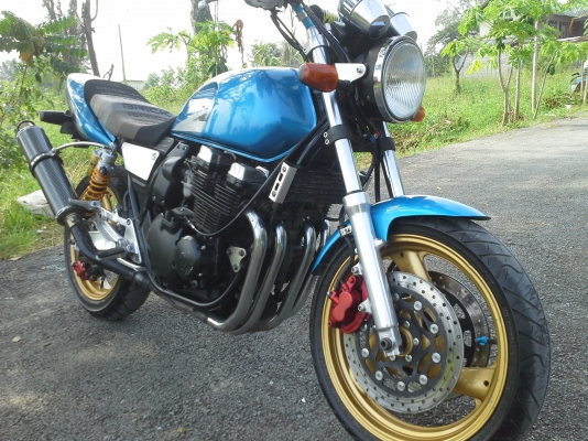 Yamaha Xjr 400 cc.ปี97 สภาพพร้อมใช้งาน เอกสารอินวอยร์แท้ๆ..ครับ