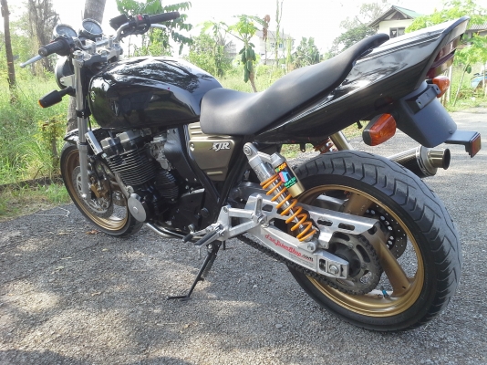 Yamaha Xjr 400 cc.ปี97 สภาพพร้อมใช้งาน เอกสารอินวอยร์แท้ๆ..ครับ