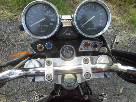 Yamaha Xjr 400 cc.ปี97 สภาพพร้อมใช้งาน เอกสารอินวอยร์แท้ๆ..ครับ