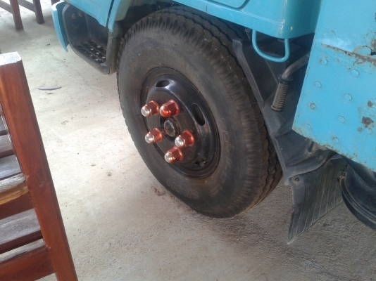 ขาย 6 ล้อฮีโน่ 130 HP 3000 cc ขาย 6 ล้อฮีโน่ 130 HP 3000 cc