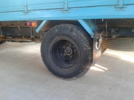 ขาย 6 ล้อฮีโน่ 130 HP 3000 cc ขาย 6 ล้อฮีโน่ 130 HP 3000 cc