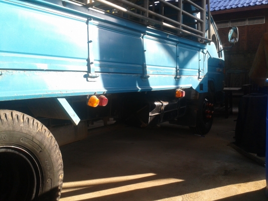 ขาย 6 ล้อฮีโน่ 130 HP 3000 cc ขาย 6 ล้อฮีโน่ 130 HP 3000 cc