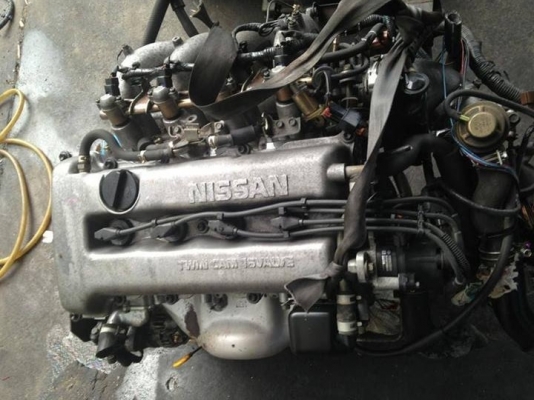 อะไหล่เครื่อง sr20det ขับหน้า avenir w10ครับ