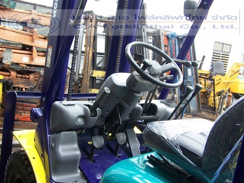 ขาย รถโฟล์คลิฟท์ KOMATSU รุ่น FD25-12
