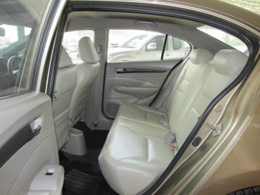 สภาพดีมาก รับประกันบอดี้ ไม่มีชนหนักไม่มีน้ำท่วม