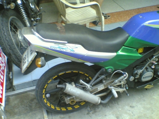 ขาย kR 150 เสื้อทอง อาร์มทอง ท่อ PDK ขาย kR 150 เสื้อทอง อาร์มทอง ท่อ PDK