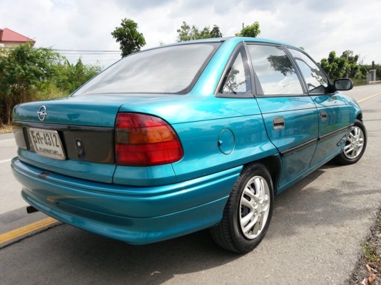 ขายรถยนต์ OPEL ASTRA 1.6 GL AIRBAG ออโต้ ปี 96 สวยเดิมพร้อมใช้ ขายรถยนต์ OPEL ASTRA 1.6 GL AIRBAG ออโต้ ปี 96 สวยเดิมพร้อมใช้