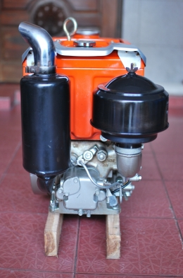 ขาย kubota RT100 Di เครื่องติดนิ่ม สภาพสวยพร้อมใช้ รับประกัน 2 เดือน ราคา 25000 บาท