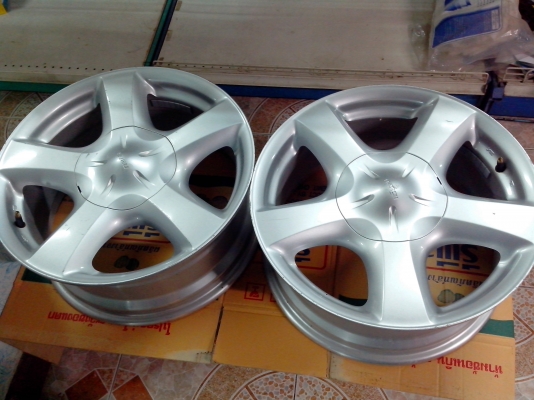 ขายด่วนล้อแม็กขอบ17 อีซุซุ หกรู เก็บไวไม่ได้ใช้ ขายดีกว่าครับ ขายด่วนล้อแม็กขอบ17 อีซุซุ หกรู เก็บไวไม่ได้ใช้ ขายดีกว่าครับ