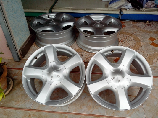 ขายด่วนล้อแม็กขอบ17 อีซุซุ หกรู เก็บไวไม่ได้ใช้ ขายดีกว่าครับ ขายด่วนล้อแม็กขอบ17 อีซุซุ หกรู เก็บไวไม่ได้ใช้ ขายดีกว่าครับ