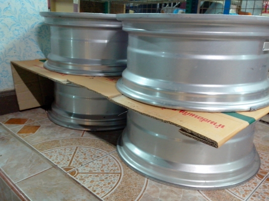 ขายด่วนล้อแม็กขอบ17 อีซุซุ หกรู เก็บไวไม่ได้ใช้ ขายดีกว่าครับ ขายด่วนล้อแม็กขอบ17 อีซุซุ หกรู เก็บไวไม่ได้ใช้ ขายดีกว่าครับ