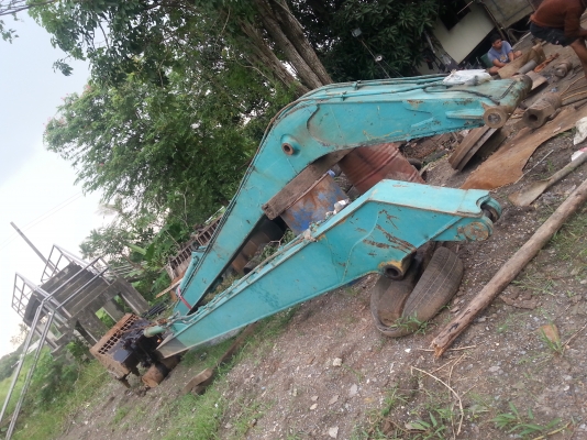 ขาย100 L-3 พร้อมบูมยาว14 เมตร หรือแยกขายบูมอย่างเดียว150000