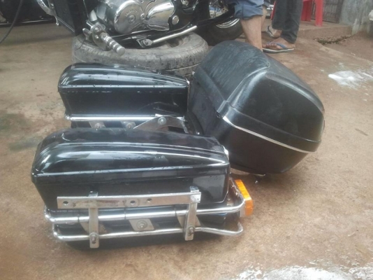 ขายกระเป๋าข้างของแต่งช๊อปเปอร์ ไฟเบอร์พร้อมเหล็กยึด สภาพดี