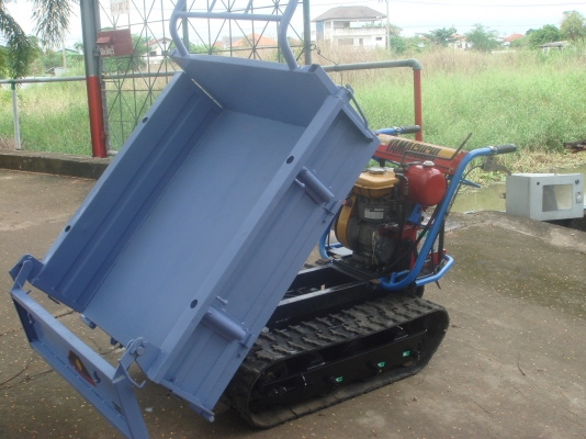 รถขนย้ายสินค้าเกษตร ยกไฮดรอลิคและปั้มฉีดยาเครื่องดีเซล