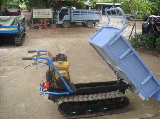 รถขนย้ายสินค้าเกษตร ยกไฮดรอลิคและปั้มฉีดยาเครื่องดีเซล