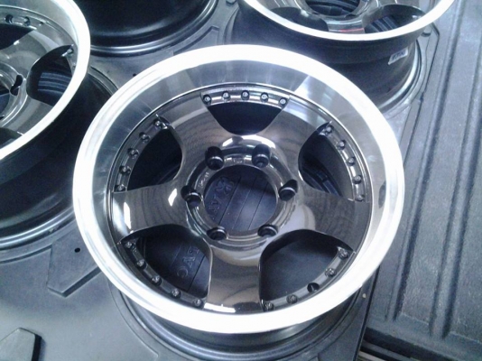 ล้อแม็กขอบ15×8 ET-5 สีใหม่ ขอบหนา ไร้ซ่อม 8900บาท พร้อมส่ง 081-7570077 ล้อแม็กขอบ15×8 ET-5 สีใหม่ ขอบหนา ไร้ซ่อม 8900บาท พร้อมส่ง 081-7570077