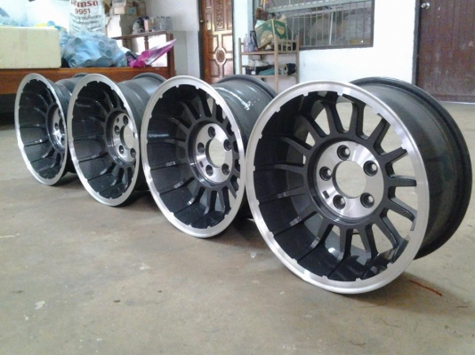 Enkei บาจา 15x7 ET-15 5/114 สีใหม่ ขอบหนา ไร้ซ่อม 8500บาท พร้อมส่ง 081 7570077