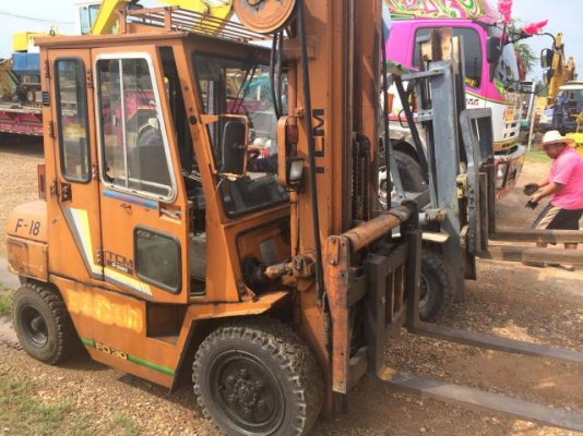 ขายฟอร์คลิฟต์ TCM FD30Z8 ยก 3 ตัน เครื่องยนตร์ ดีเซล **เสาสูง 5.5 เมตร เกียร์ธรรมดา  นำเข้าจากญี่ปุ่น