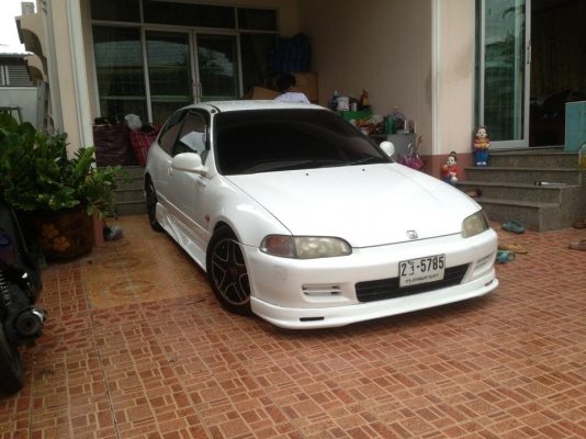 รถบ้าน CIVIC ตัวท๊อบเครื่องD15b V-tec ช่างล่างแน่น แก๊ส+น้ำมัน แอร์เย็น ใครมองหาอยู่ไม่ผิดหวังครับ