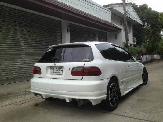 รถบ้าน CIVIC ตัวท๊อบเครื่องD15b V-tec ช่างล่างแน่น แก๊ส+น้ำมัน แอร์เย็น ใครมองหาอยู่ไม่ผิดหวังครับ รถบ้าน CIVIC ตัวท๊อบเครื่องD15b V-tec ช่างล่างแน่น แก๊ส+น้ำมัน แอร์เย็น ใครมองหาอยู่ไม่ผิดหวังครับ