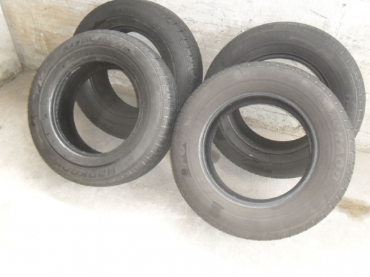 ยาง HanKooK 215/70R16 ปี10 สวยๆ 4 เส้น ราคา 2400 บาท