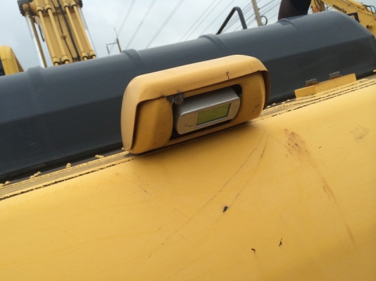 ขายรถแบคโฮ KOMATSU PC200-8 รถปี2009 ทำงาน 5พันกว่าชั่วโมง มีกล้องหลัง สภาพสวย นำเข้าจากญี่ปุ่น ติดต่อ 081-2990958