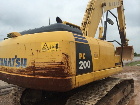 ขายรถแบคโฮ KOMATSU PC200-8 รถปี2009 ทำงาน 5พันกว่าชั่วโมง มีกล้องหลัง สภาพสวย นำเข้าจากญี่ปุ่น ติดต่อ 081-2990958