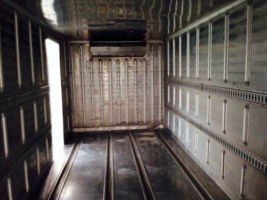 ขายเครื่องทำความเย็น เทอร์โม คิง ติดรถใช้ได้2ระบบ ยังไม่ได้ถอดครับ