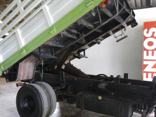 ขายด่วน!!!รถ 6ล้อดั๊ม มิตรซู เซนเตอร์ 115 แรง ปี47 รถสวยพร้อมใช้งานครับ