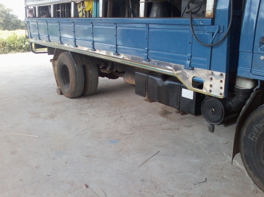 ขายหกล้อ ISUZU NPR115แงยาว5เมตร สภาพสวยพร้อมใช้งาน เอกสารทะเบียนครบ