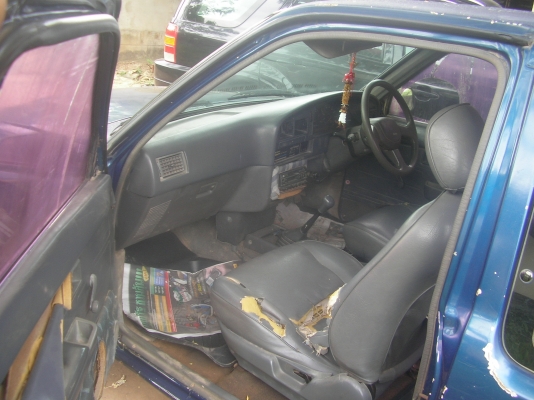 ขายไมตี้เอ็กแคปปี33 เครื่อง2Lดีเชล 2500 เทอร์โบ พวงมาลัยเพาเวอร์