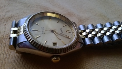 BULOVA auto  ขอบหยัก หลังเปลือย