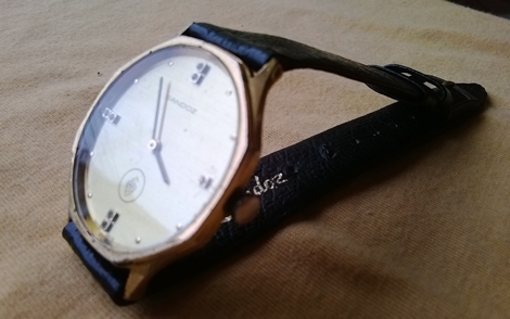 SANDOZ  ไขลาน กะไหล่ทอง ทรงแปดเหลี่ยม